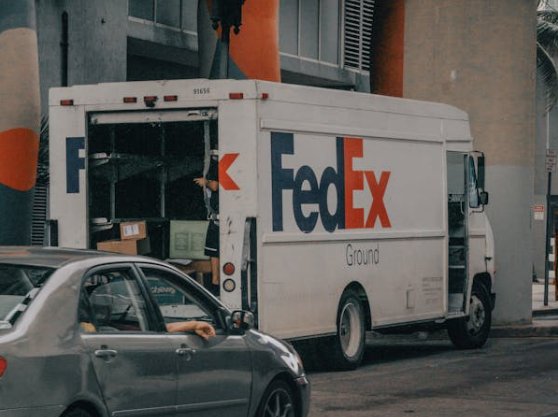 住宅地址也能便宜寄！FedEx住宅旺季附加費大減
