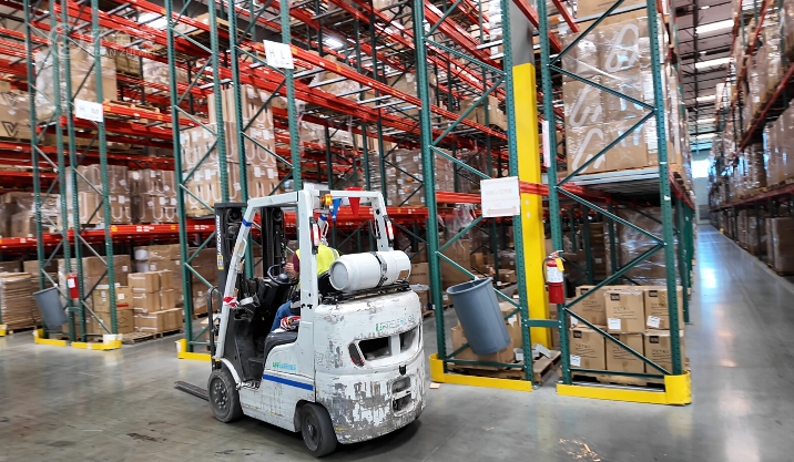 輪胎輪轂美國(guó)海外倉(cāng)服務(wù)：大件商品如何降低物流成本？