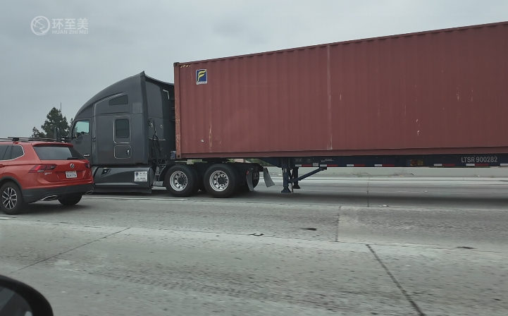 美國(guó)內(nèi)陸大件運(yùn)輸：53尺貨車能裝下多大尺寸的貨物？