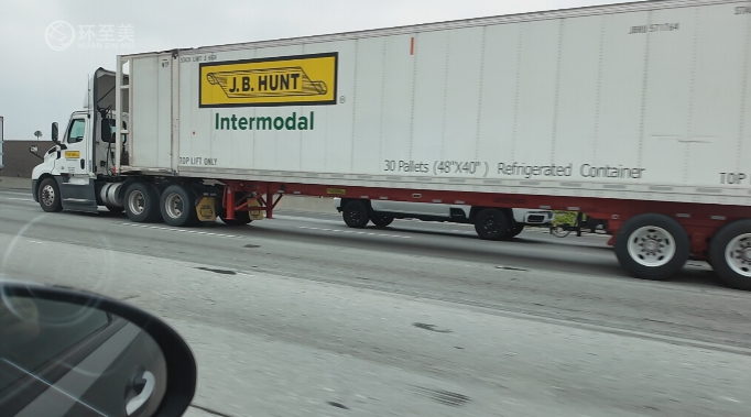 如何用海外倉備貨策略對沖美國尾程配送的“爆倉溢價”？