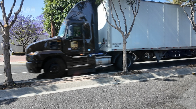 UPS 賬號被封、包裹被扣？老司機的緊急救命方案