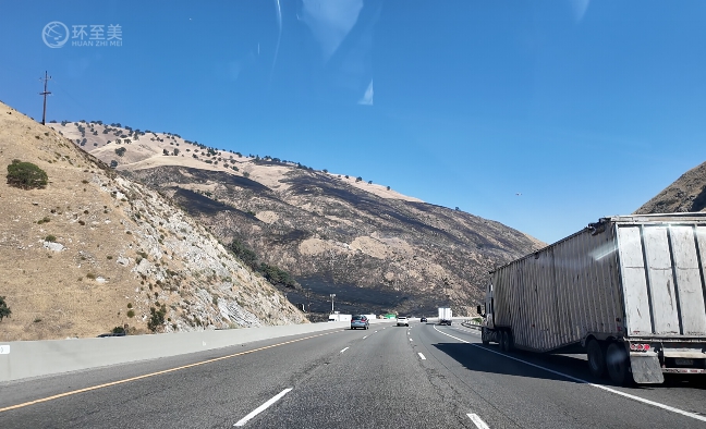 美國大件物流后端派送：FedEx、UPS還是卡車轉運？